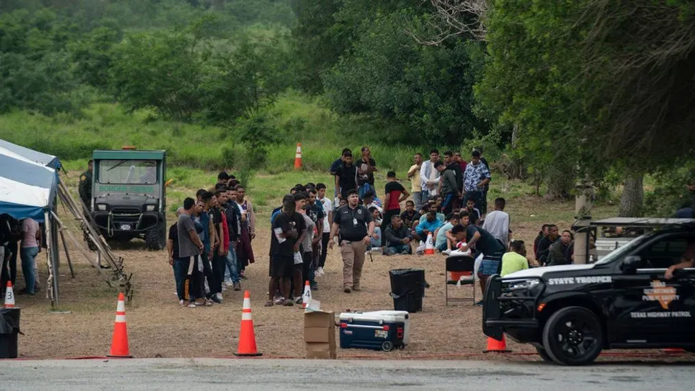 Texas authorities on high alert as Title 42 ends